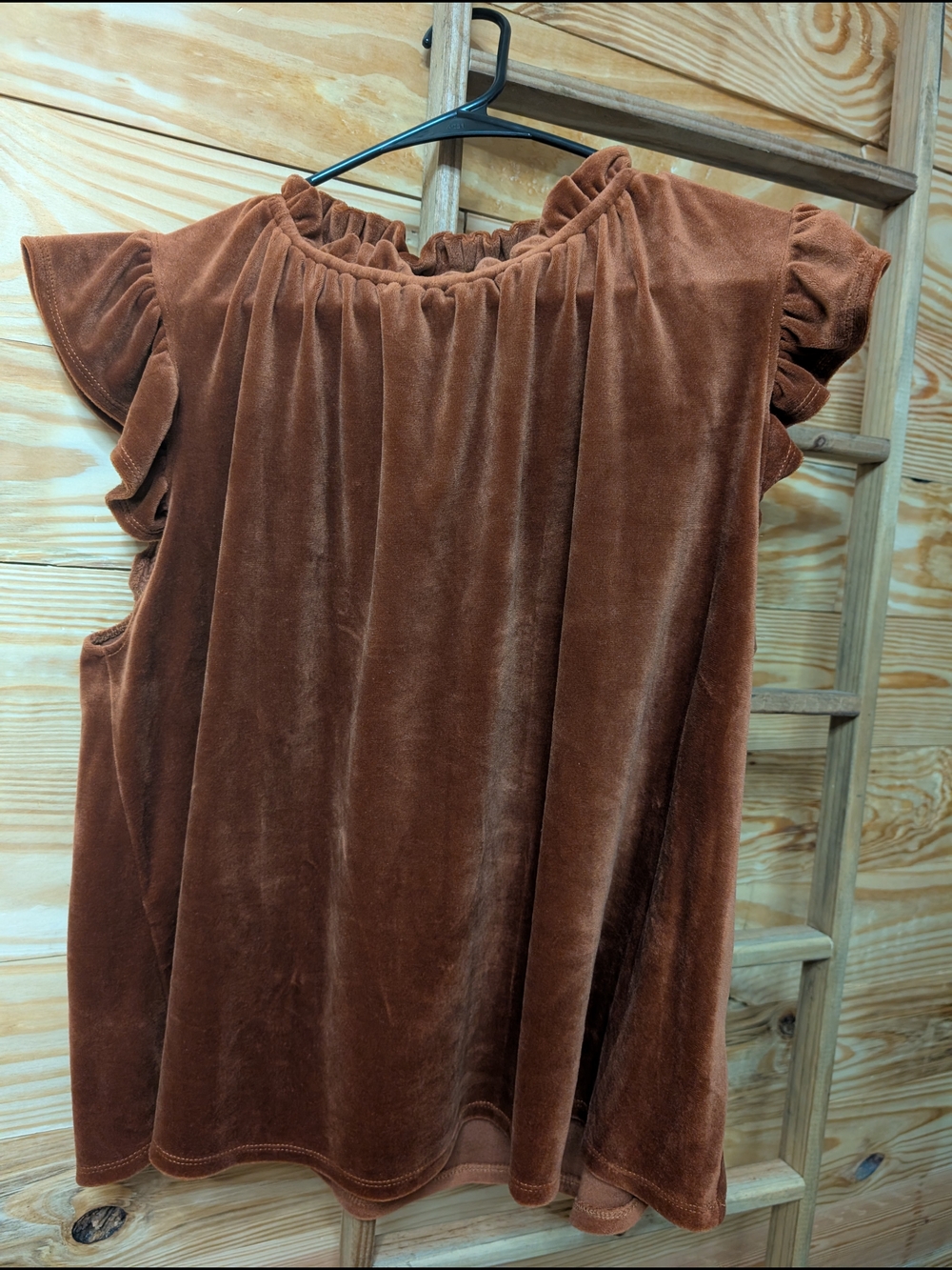 BUCKETLIST Rust Brown Velvet Short Sleeve Blouse - Picture 2 of 3